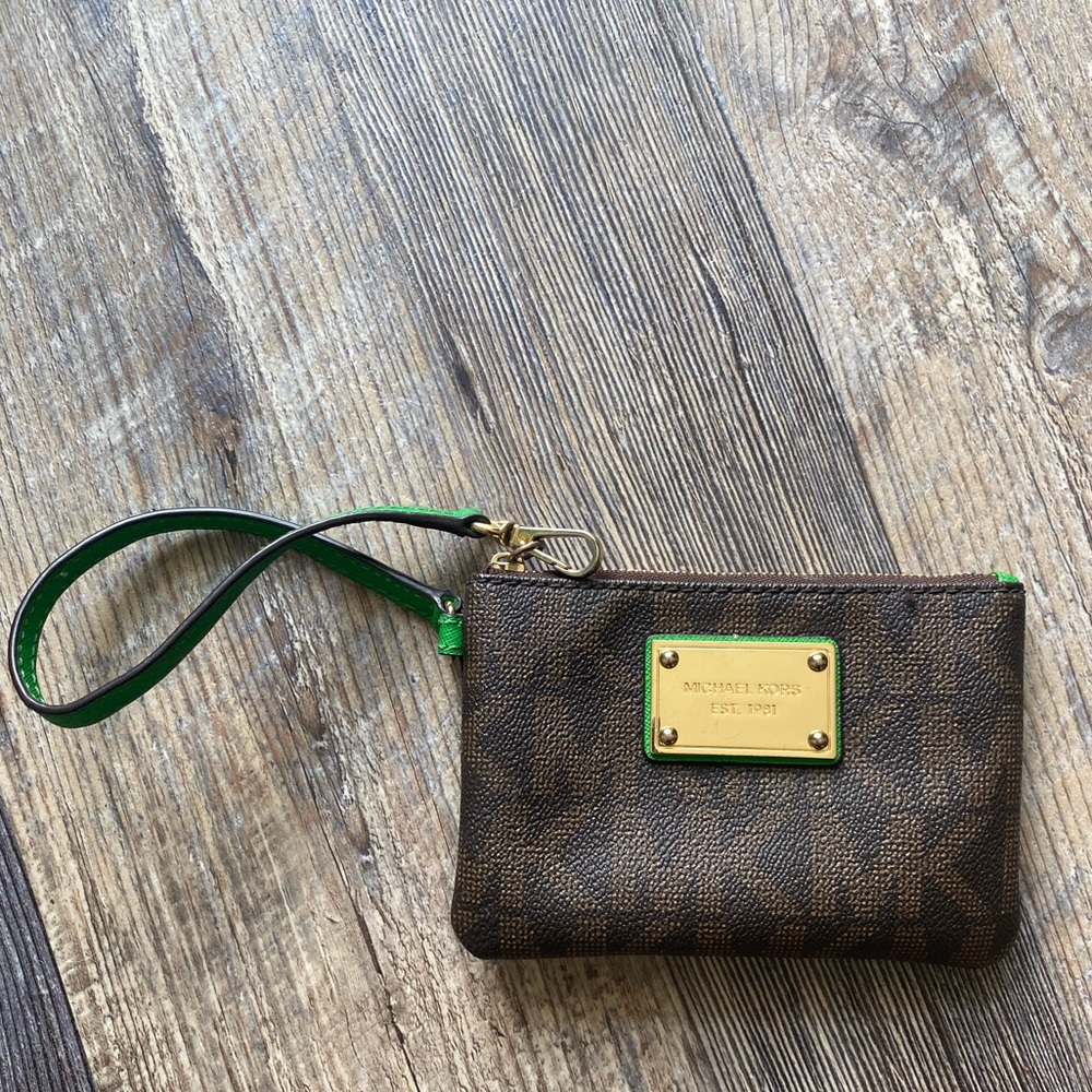 Michael Kors wallet/wristlet